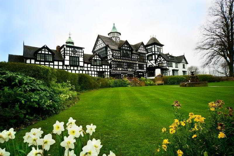 Wild Boar Hotel Beeston  Экстерьер фото